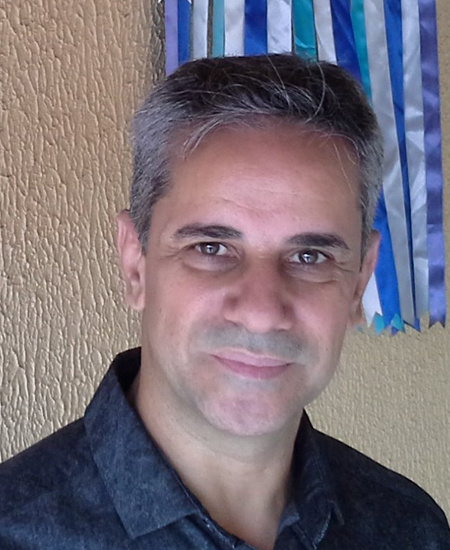Escritor Anderson de Oliveira.